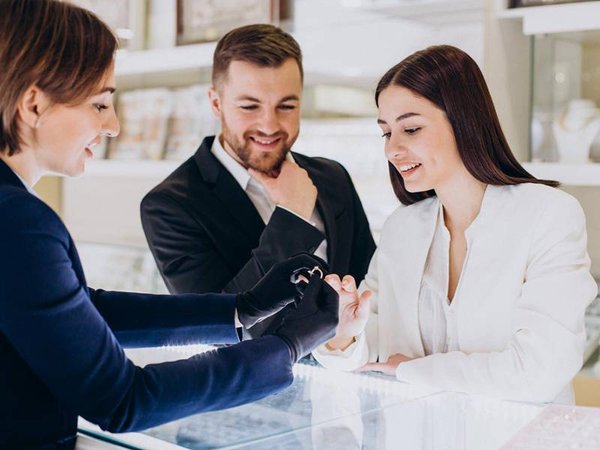 Achat de diamants : comment ne pas se faire rouler dans la farine ?